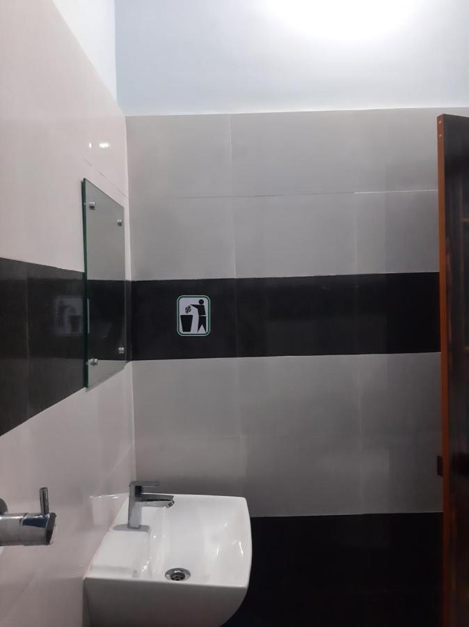 Madaparambil Residency Alwaye Kültér fotó